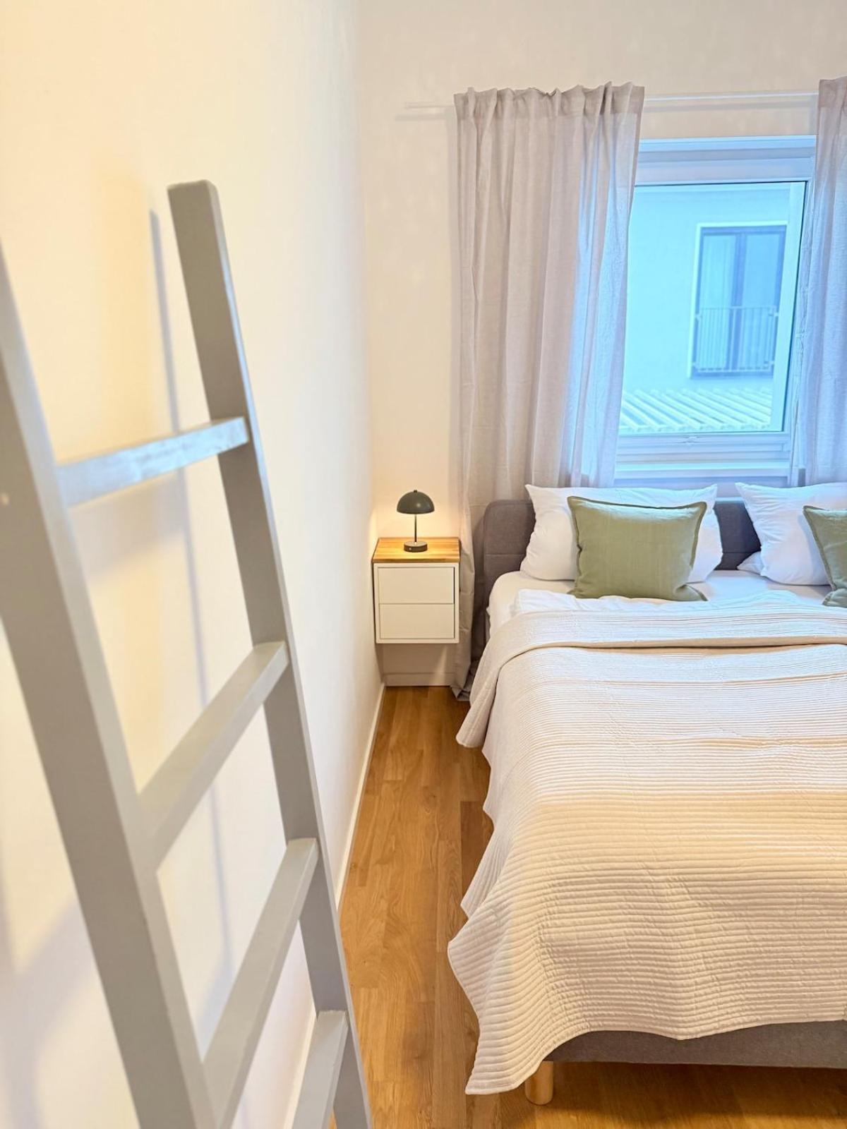 Moderner Komfort Am Berliner Stadtrand In Schoeneiche Appartement